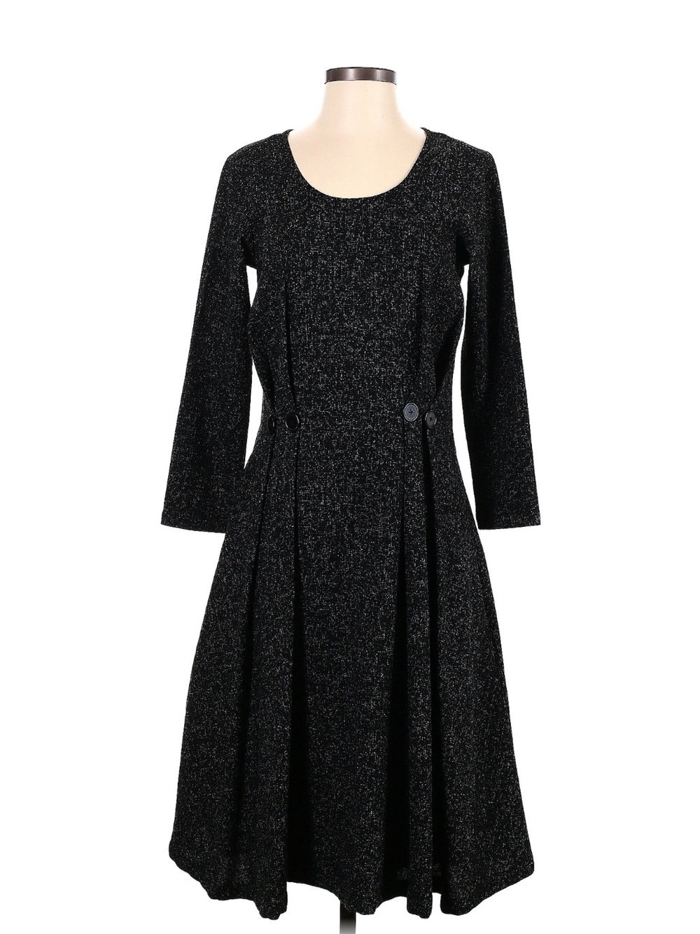 Eshakti custom black long sleeved a line dress‎ med